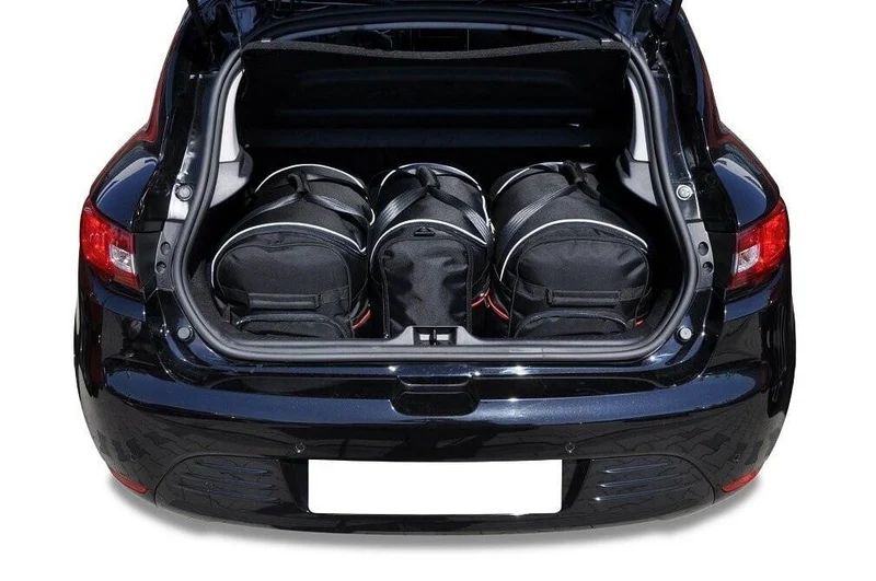 Kjust reistassenset geschikt voor Renault Clio (IV) vijfdeurs (2012-2019)