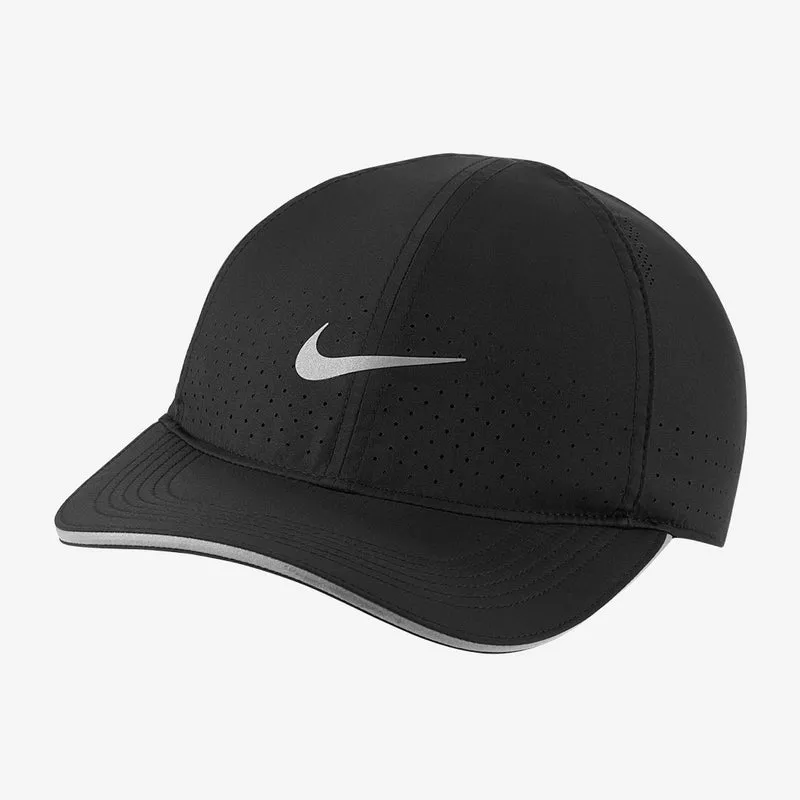 Nike Dri-FIT Aerobill Featherlight Cap