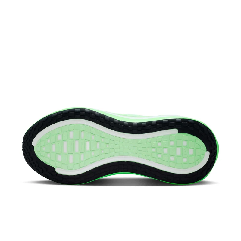 Nike Women's Road Running Shoes Vomero Plus