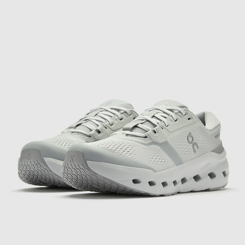 On Cloudrunner 3