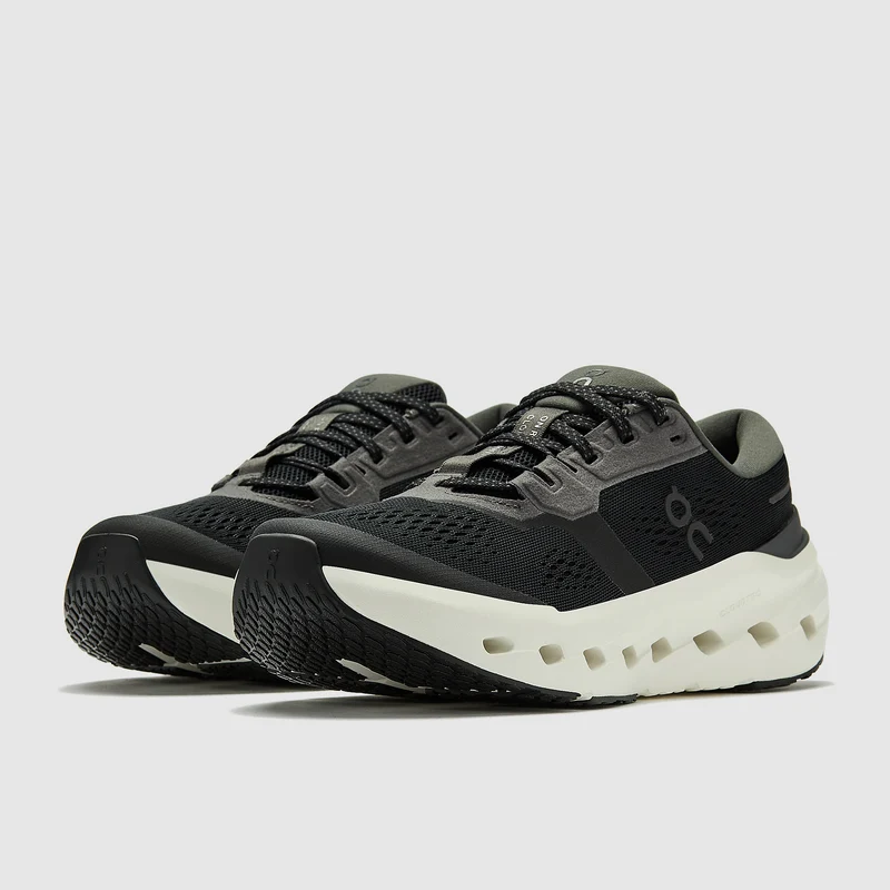 On Womens Cloudrunner 3