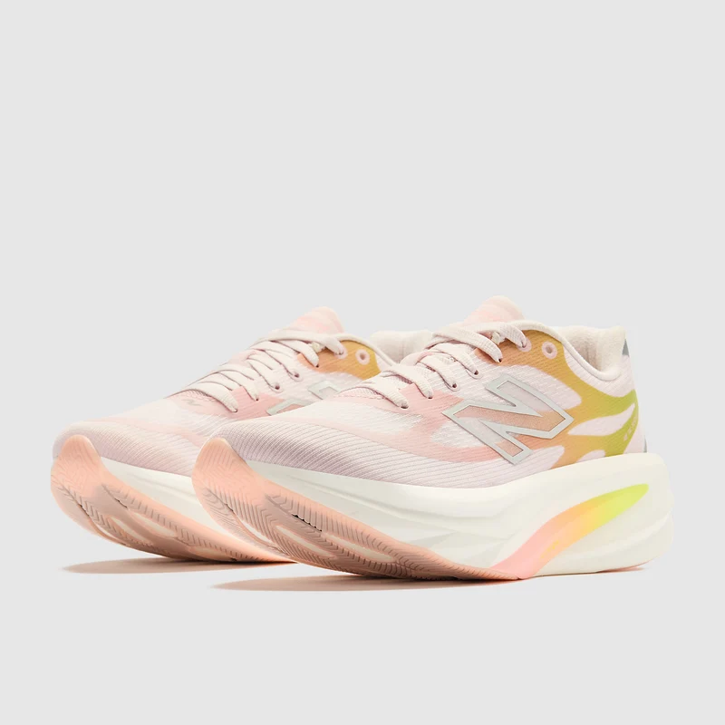 New Balance Womens SC Rebel V1