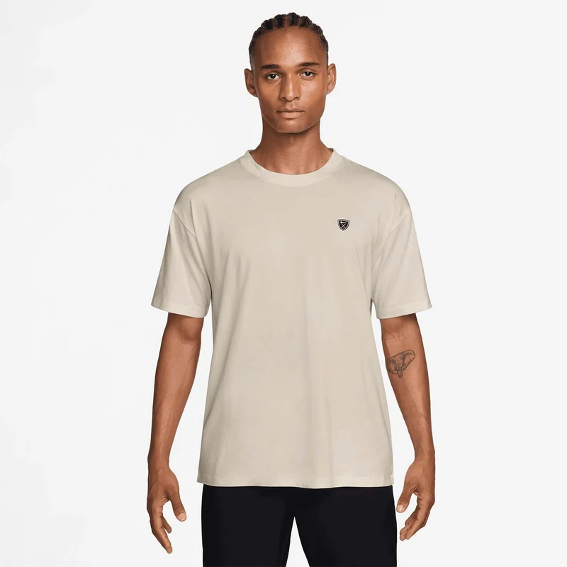 dri-fit loose golf t-shirt