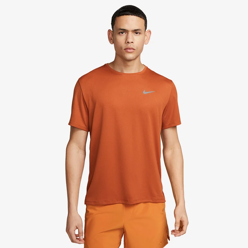 Nike Dri-FIT UV Miler T-Shirt