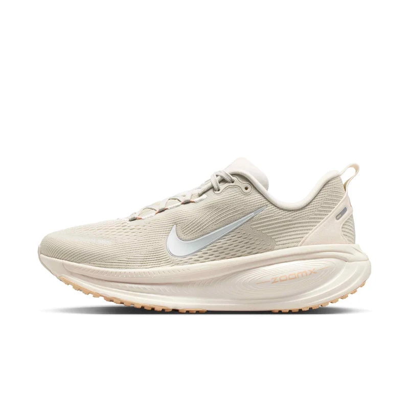 Nike Women'S Road Running Shoes Vomero 18