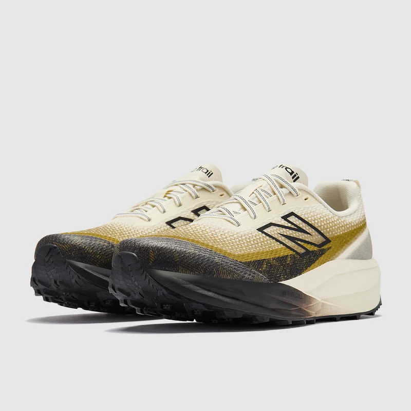 New Balance Fuelcell Supercomp Trail V2