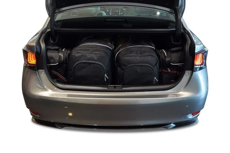 Kjust reistassenset geschikt voor Lexus GS Sedan (2012-2018)