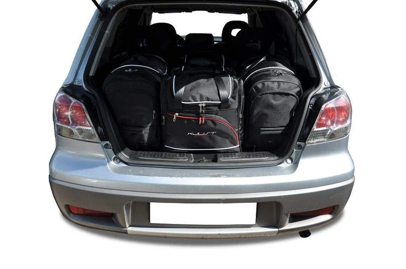 Kjust reistassenset geschikt voor Mitsubishi Outlander (I) (2003-2007)