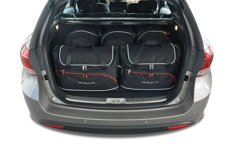 Kjust reistassenset geschikt voor Hyundai i40 Tourer (2011-2019)