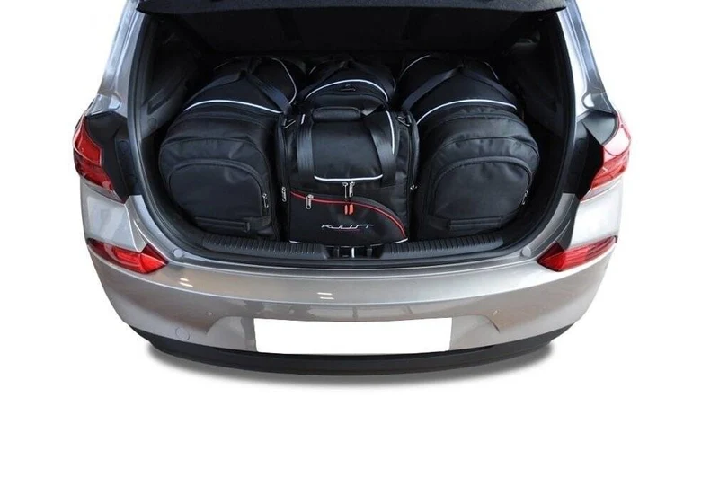 Kjust reistassenset geschikt voor Hyundai i30 (III) Fastback (2018-2020)