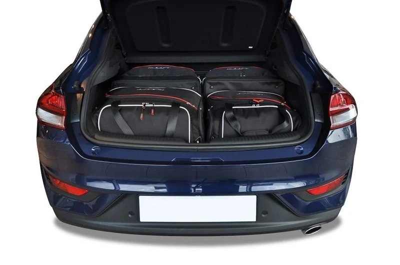Kjust reistassenset geschikt voor Hyundai i30 (III) Fastback (2018-2020)