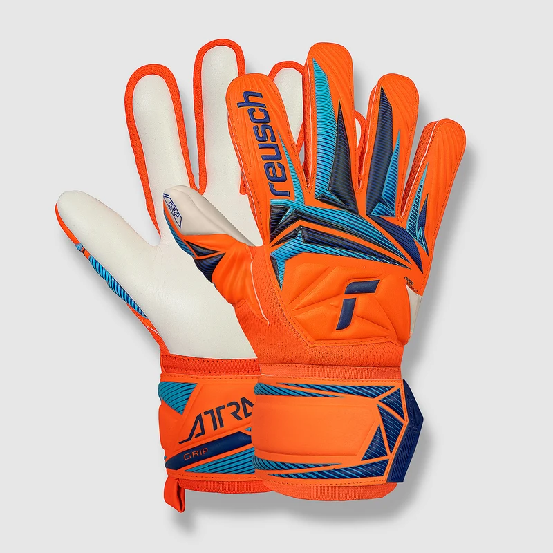 Reusch Attrakt Grip GK Gloves