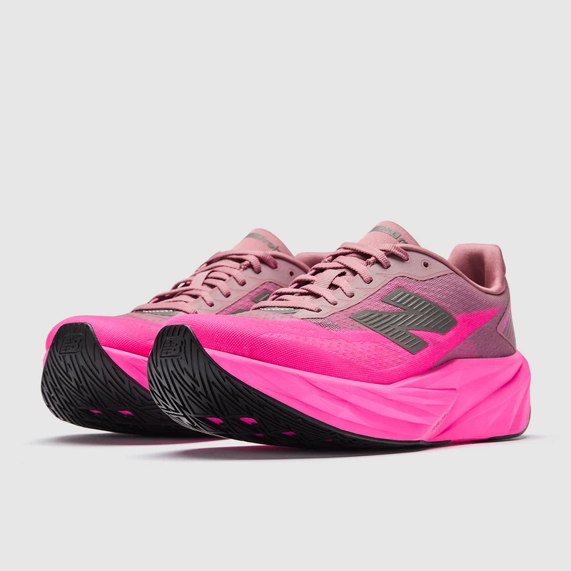 New Balance FuelCell Rebel v5