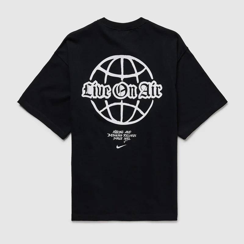 Nike Sportswear Solo Swoosh Graphic T-Shirt