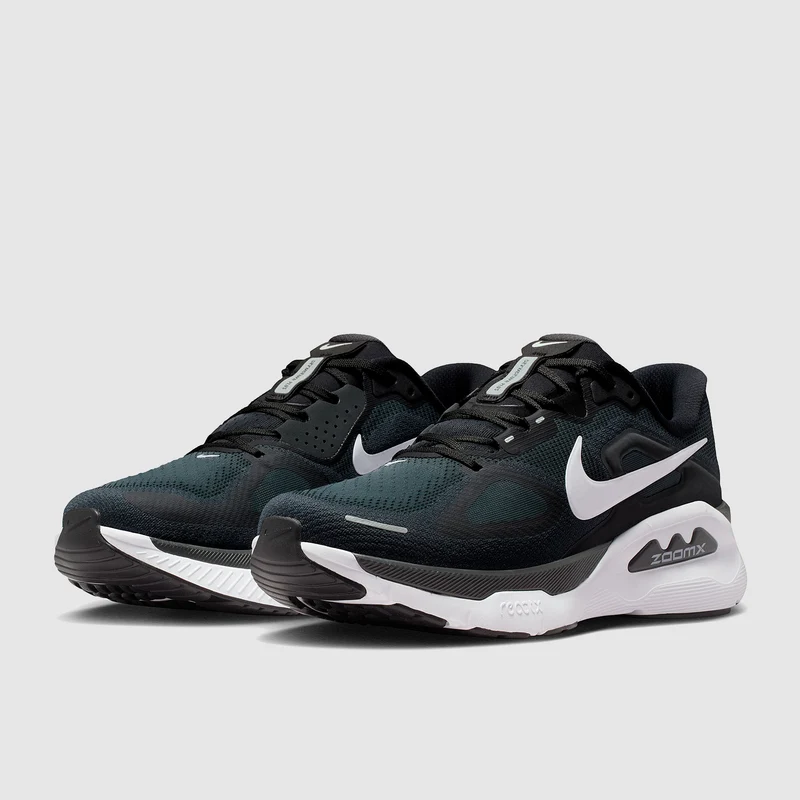 Nike Structure Plus