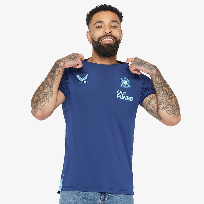 Castore Newcastle United 22/23 Players Travel Tee - Blue Depths/Norse Blue