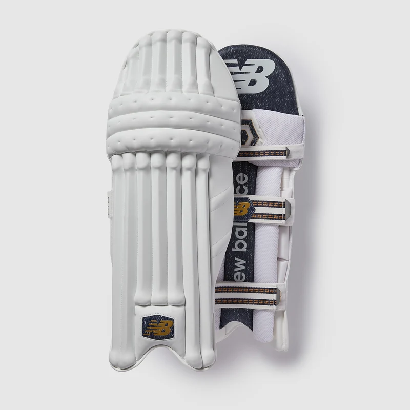 New Balance DC 1200 RH Batting Pads