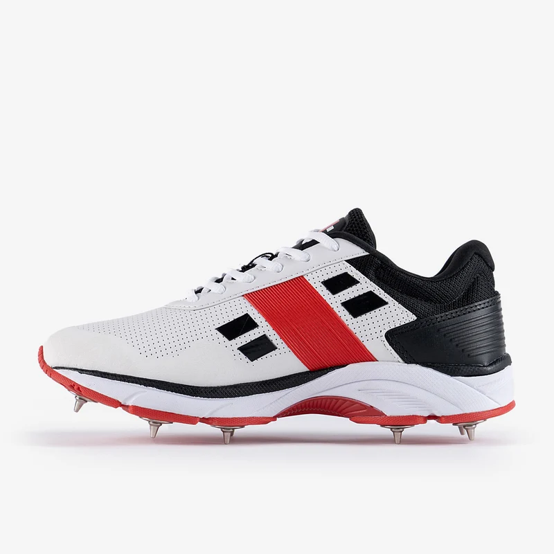 Gray-Nicolls Velocity 4.0 Spikes