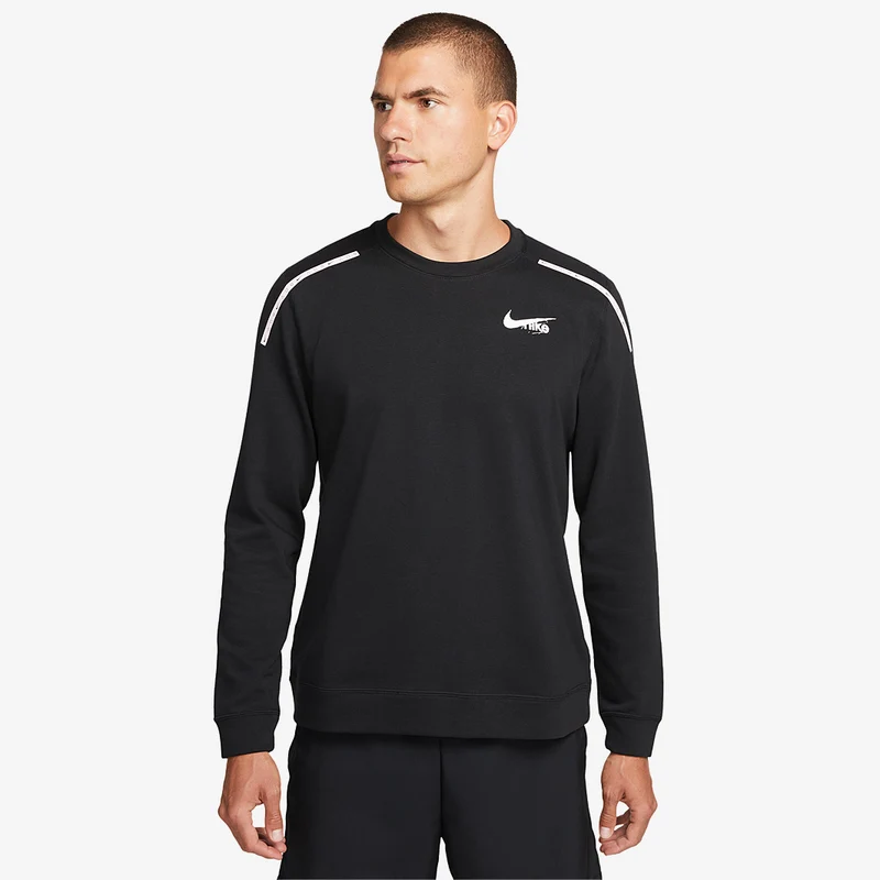 Nike Dri-FIT D.Y.E. Crew Fleece Long Sleeve Top