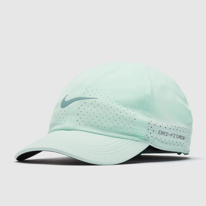Nike Dri-FIT ADV Club Unstructured Cap